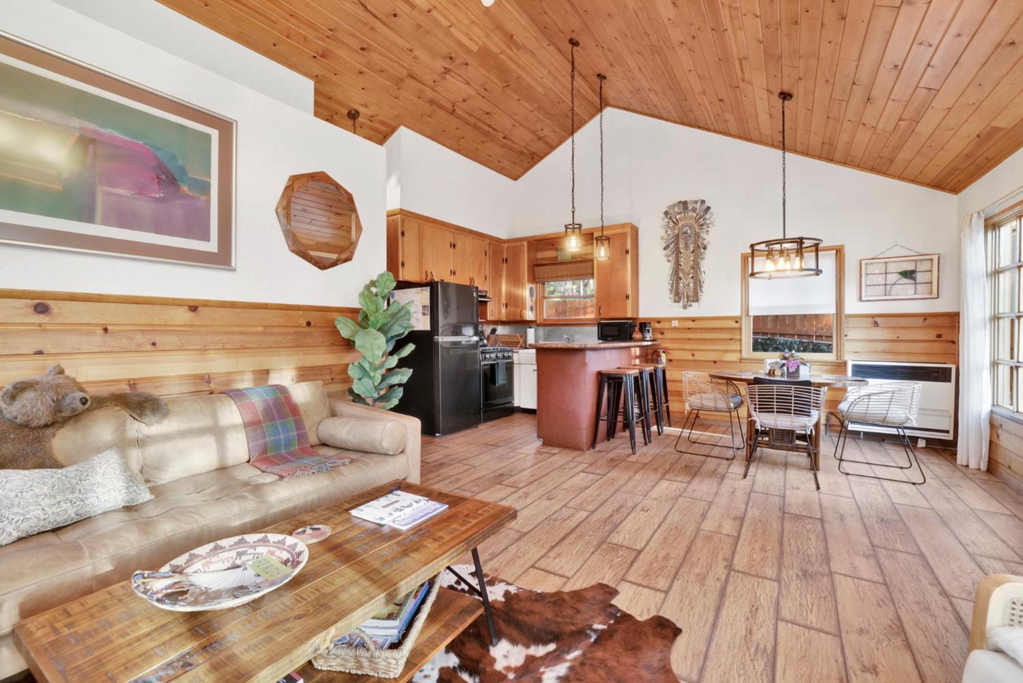 Вилла The Nest On Towne Trail - Hot Tub, Bbq, Fire Pit Биг Бэар Лейк Экстерьер фото